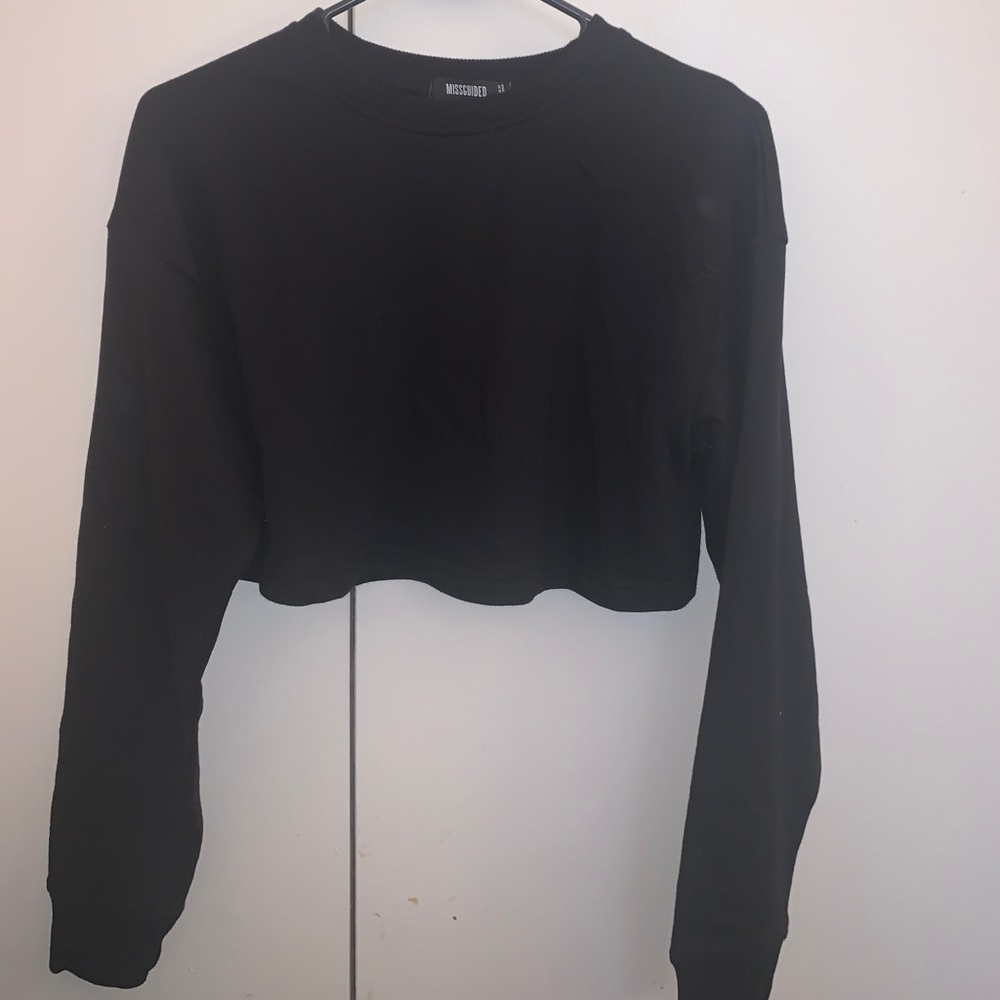 Black Long Sleeve, Cropped Length - Picture 1 of 1